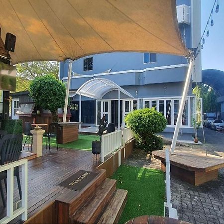 Nora Bukit Hotel Phuket Eksteriør bilde