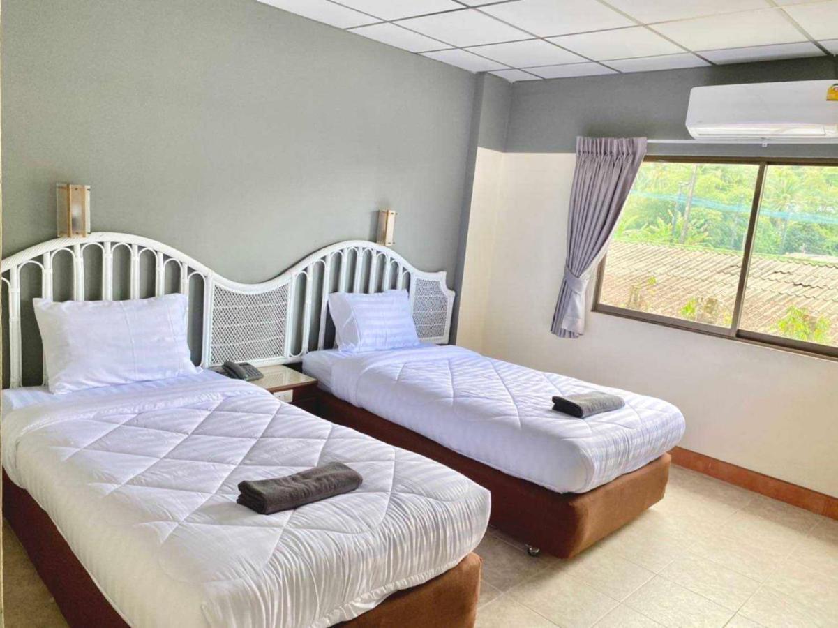 Nora Bukit Hotel Phuket Eksteriør bilde